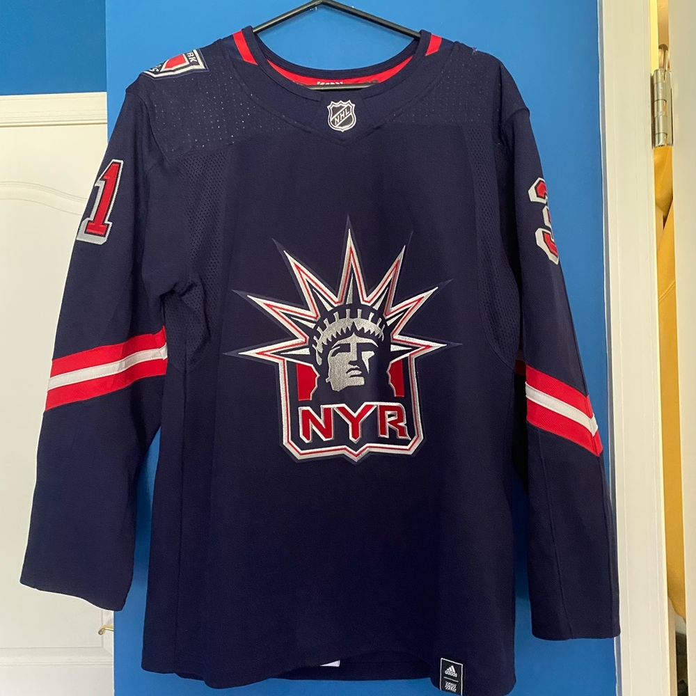 2020/21 Igor Shesterkin Reverse Retro Jersey Gem